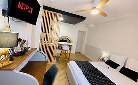Le Studio Haslay SERAUCOURT en plein cœur de ville de BOURGES - Charme de l ancien et confort contemporain